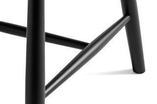 J42 Stolen
 - Farve: Sort