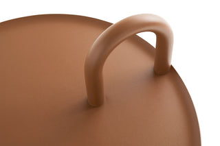 Bowler Side table
 
 - Farve: Pale Brown