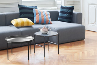 Tulou Coffee table
 - Str.: Ø55*H35
 - Farve: Black