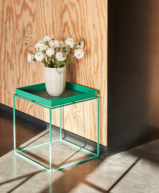 Tray Table Side Table - Str. M
 
 - Farve: Peppermint Green