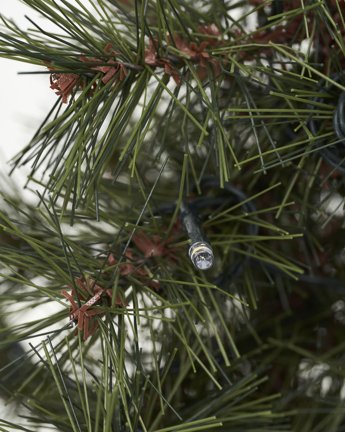 Pinus Kunstig Juletræ med LED-Lys - H30