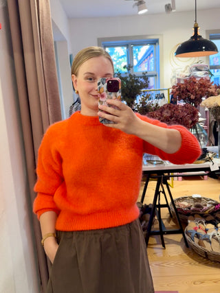 TWNS Moana Sweater - Fire