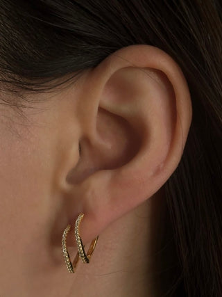 Pico Amelia Petit Crystal Hoops