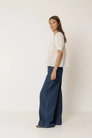 Indi & Cold Kortærmet Skjorte med Blomster