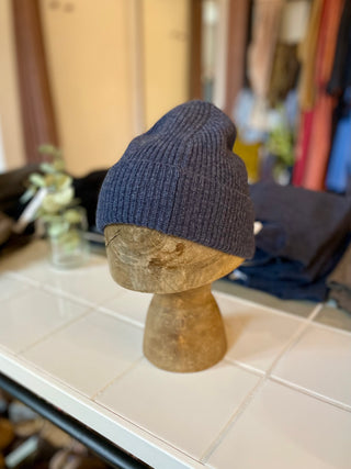 Note Anecdote Beanie Hue