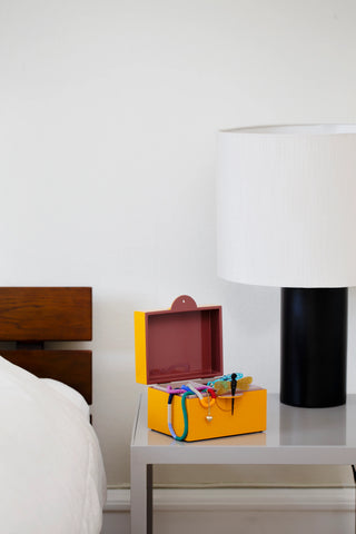 Oi Soi Oi Lak Smykkeskrin B - Mellem - Mango