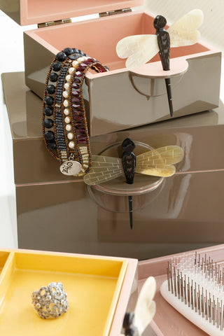 Oi Soi Oi Lak Smykkeskrin B - Mellem - Earth