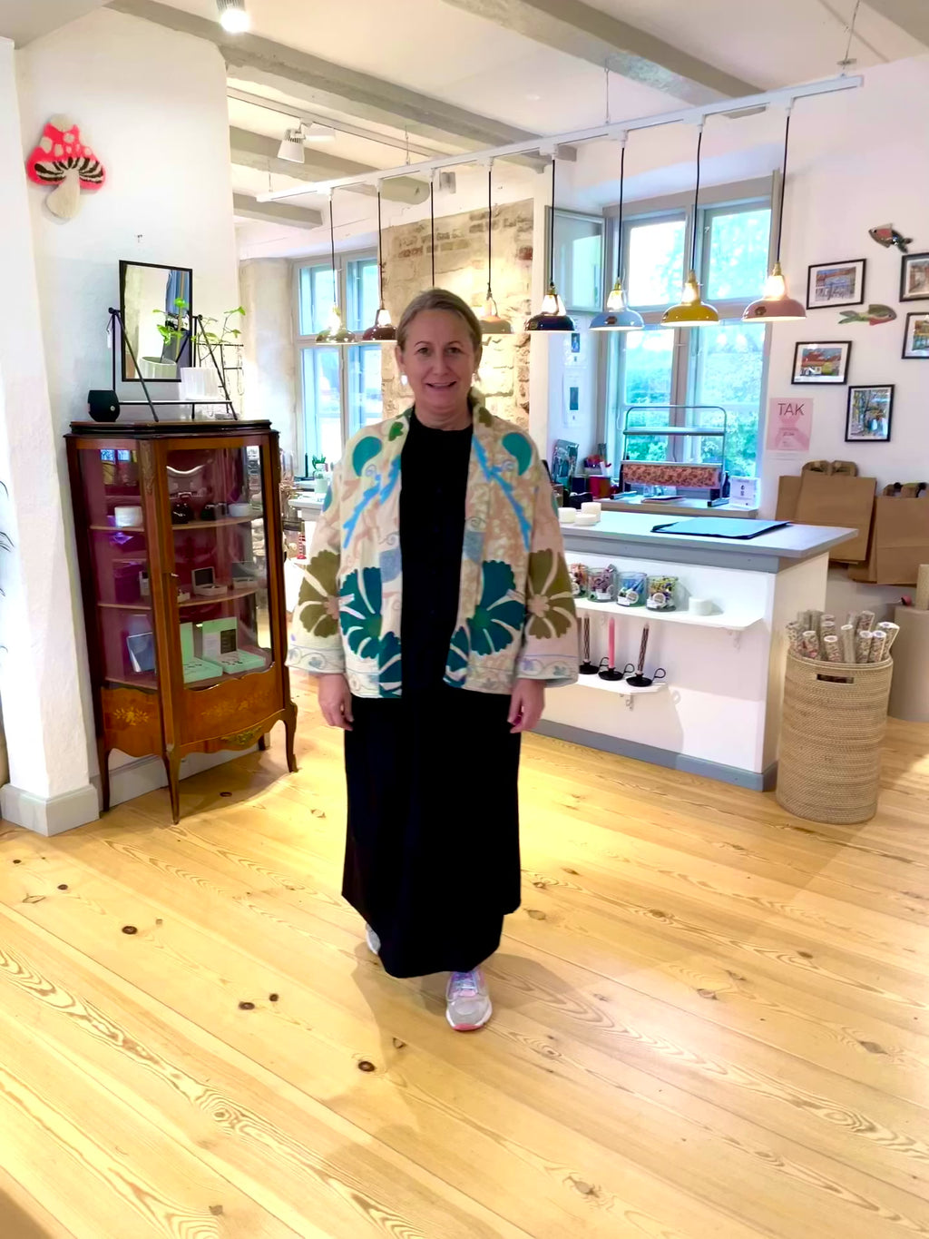 FRAU TØJ- Frau Helsinki Elegant Nederdel - Køb Frau hos DEN BLÅ DØR i Køge