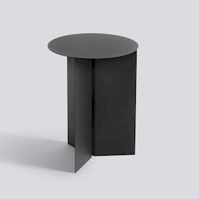 Slit Table
 - Str.: Ø35*H47 cm
 - Farve: High Black