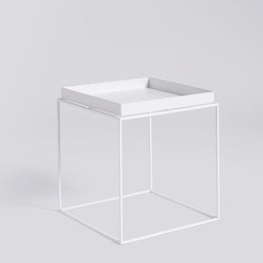 Tray Table Side Table - Str. M
 
 - Farve: White
