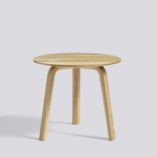 Bella Coffee table
 - Str.: Ø45 X H39 cm
 - Farve: Oilerede Eg