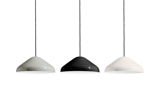 HAY
 PAO STEEL PENDANT 350
 - Farve: Cream white