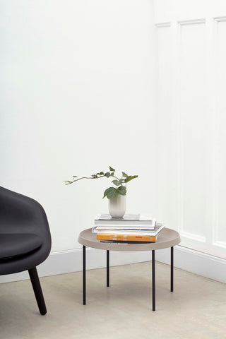 Tulou Coffee table
 - Str.: Ø75*H35
 - Farve: Mocca
